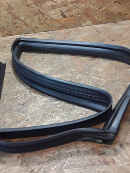 Chevrolet Epica (V250) Wetterleiste hinten original GM NEU