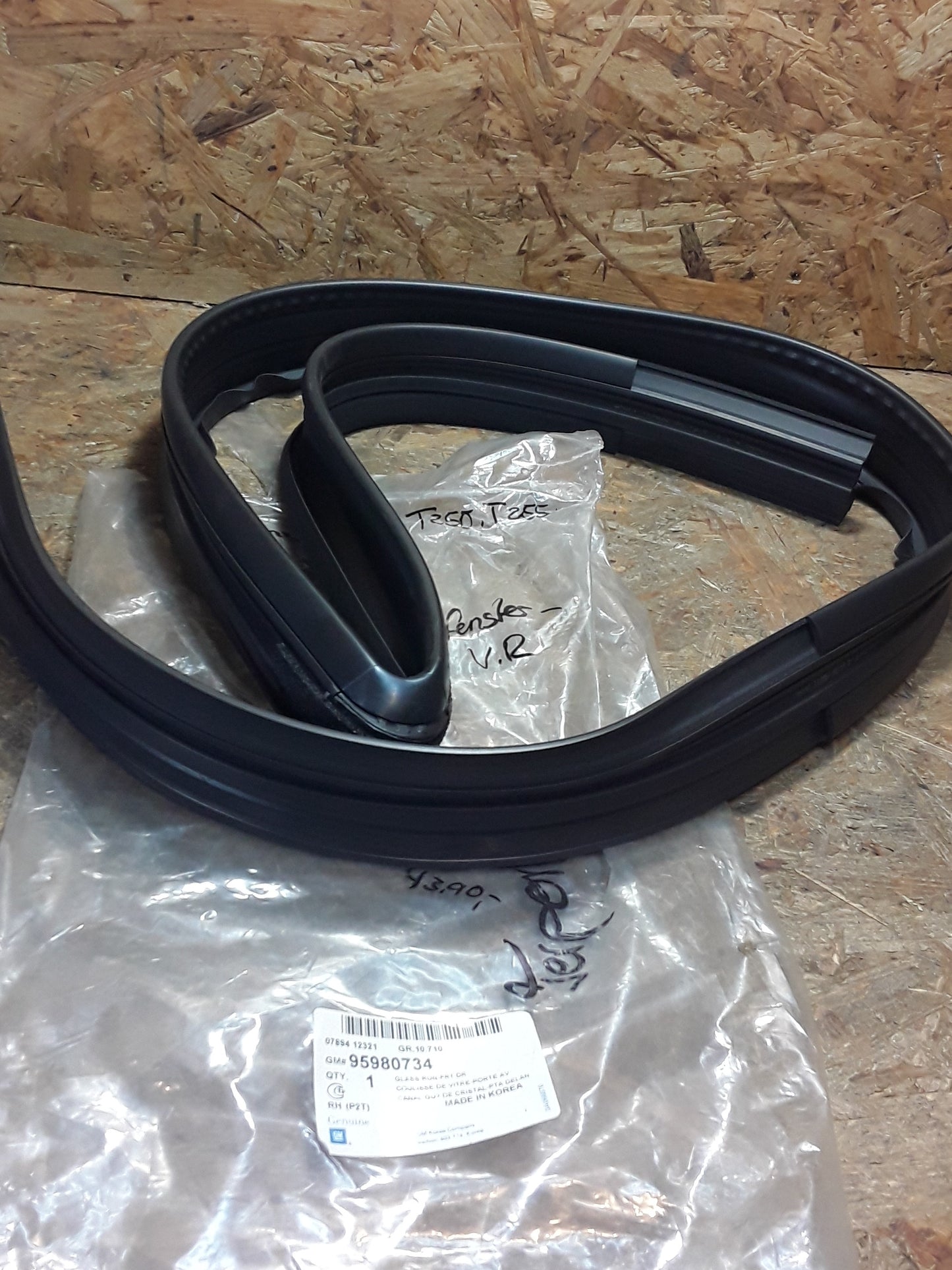 Chevrolet Aveo (T250/T255) Türinnenfensterdichtung original GM NEU