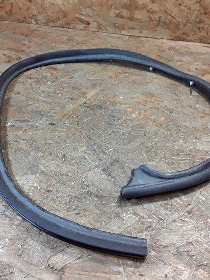 Mitsubishi Colt Bj 09, 1.1B, LPG, 55KW, 5P Türdichtung V.R original Mitsubishi NEU