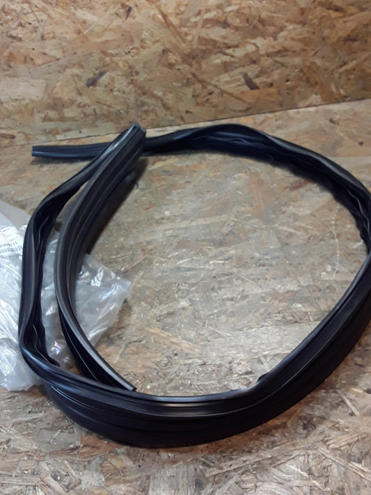 Mitsubishi Colt Z30A Dichtgummi Fenster original Mitsubishi NEU