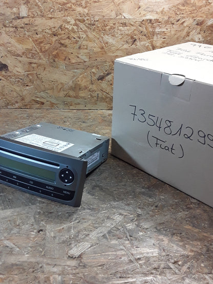 Fiat Punto/ Fiat Grande Punto (199_), 1.4l, 57KW Autoradio original Fiat NEU