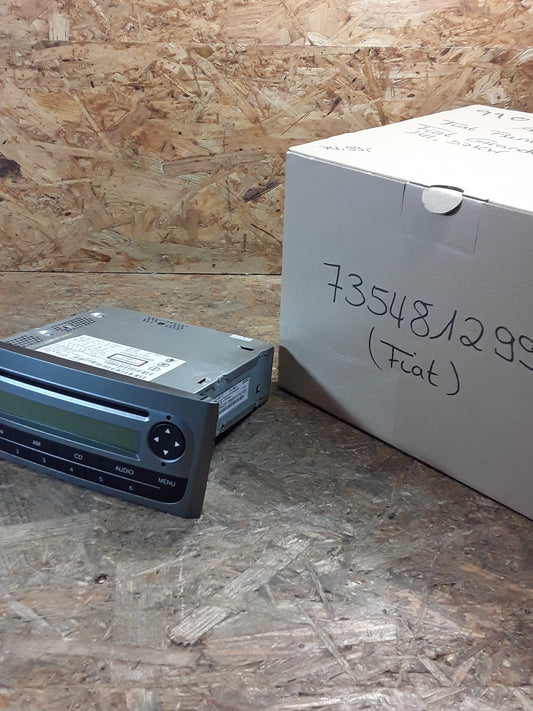 Fiat Punto/ Fiat Grande Punto (199_), 1.4l, 57KW Autoradio original Fiat NEU