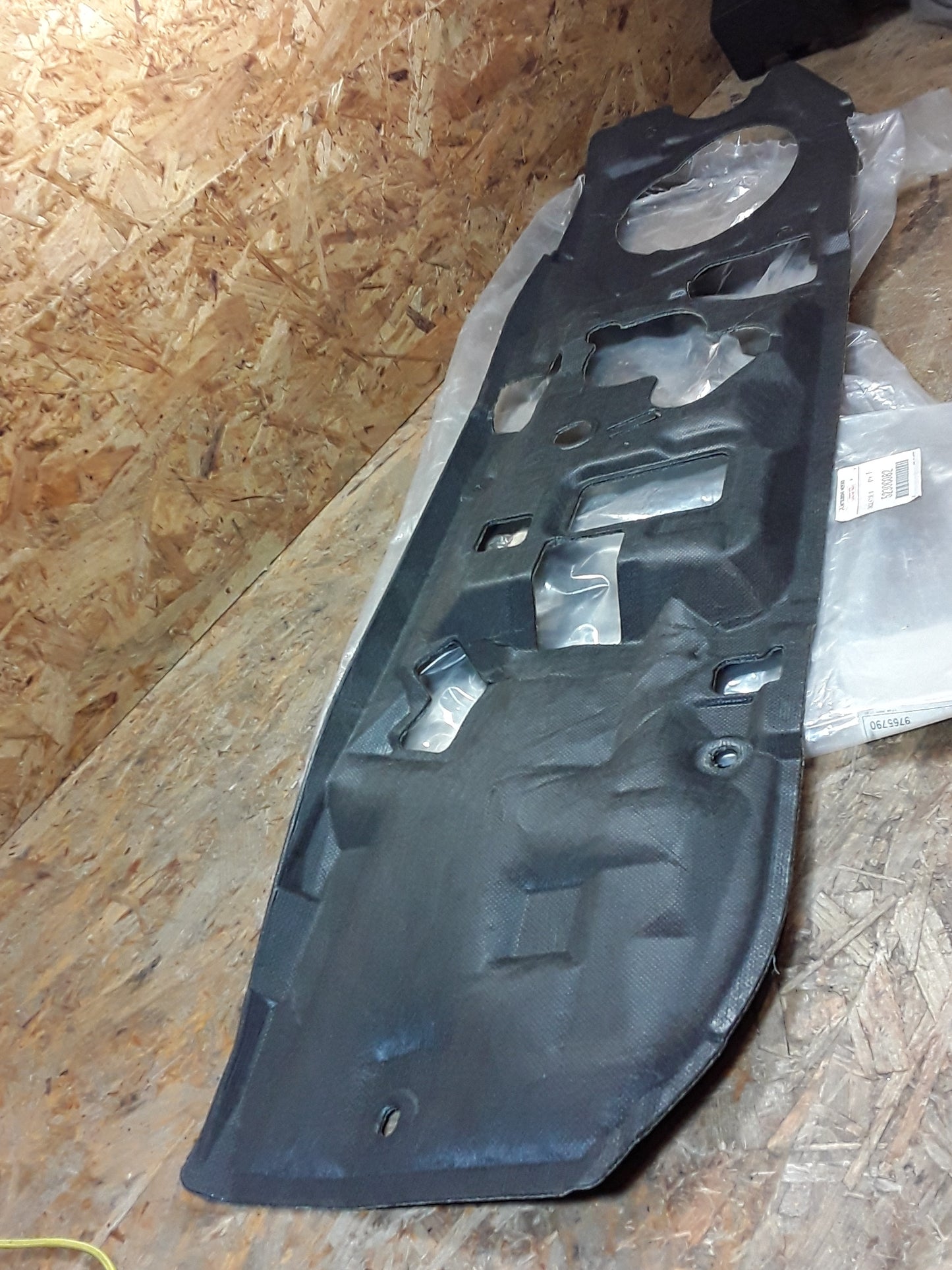 Mitsubishi Outlander Bj 07-20 Isolation Armaturenbrett original Mitsubishi NEU