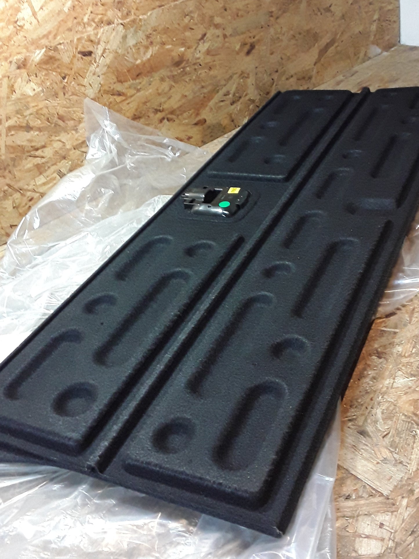 Chevrolet Captiva Kofferraummatte original GM NEU