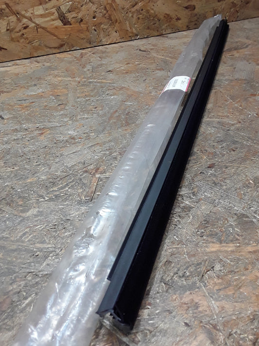 Mitsubishi Carisma 1.Generation Neugestaltung Bj 10.97-10.99 Dichtung original Mitsubishi NEU