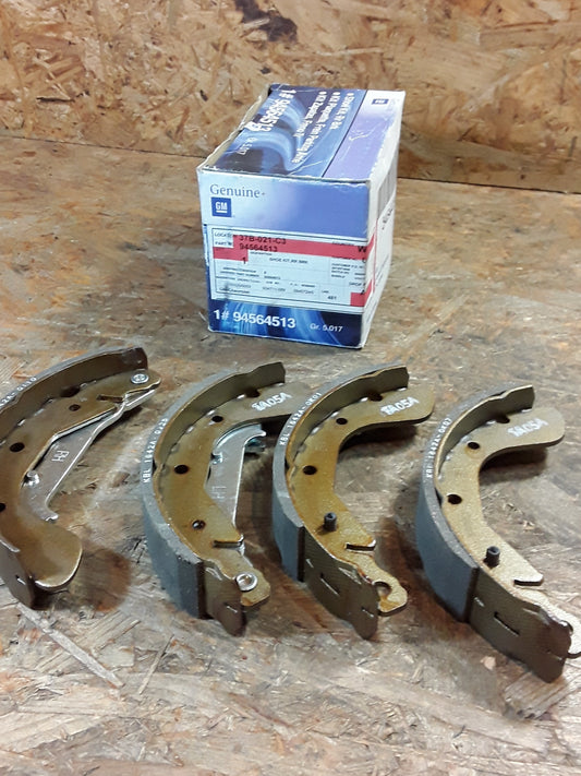 Chevrolet Aveo/ Spark Daewoo Kalos Bremsbackensatz Hinterachse Trommelbremse original GM NEU