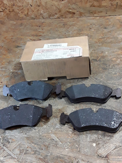 Chevrolet Lanos Daewoo Espero/ Lanos/ Nexia Bremsbelagsatz vorne original GM NEU