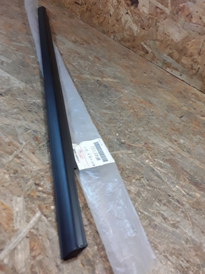 Mitsubishi Outlander Führungsleiste hinten oben original Mitsubishi NEU