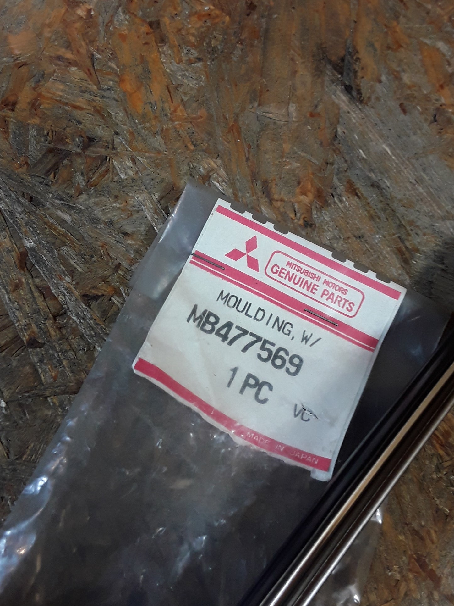 Mitsubishi Outlander E30 Zierleiste Frontscheibe original Mitsubishi NEU