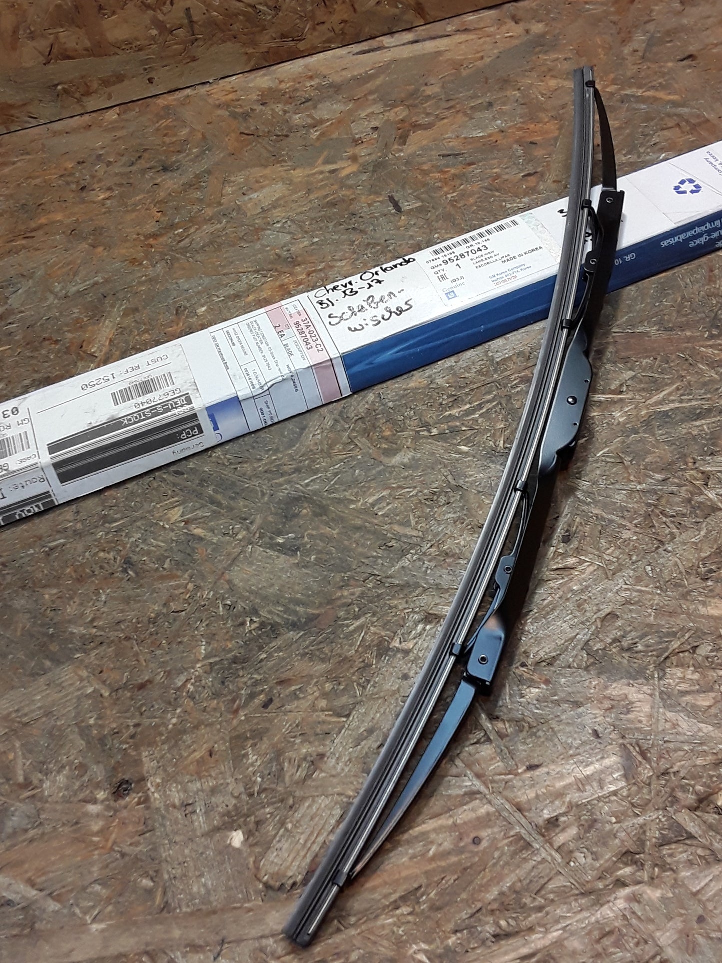 Chevrolet Orlando Bj 13-17 Scheibenwischerblatt original GM NEU