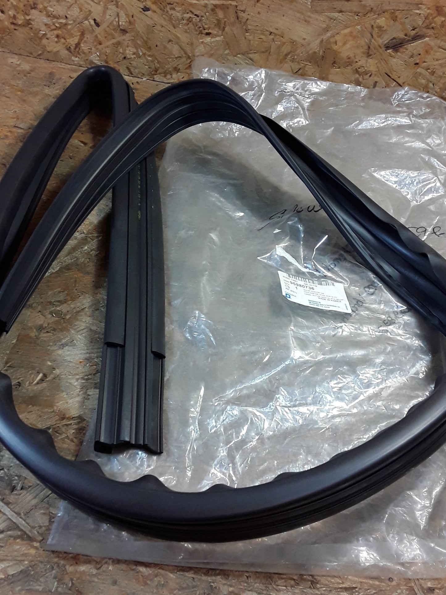 Chevrolet Kalos Dichtung Vordertüre original GM NEU