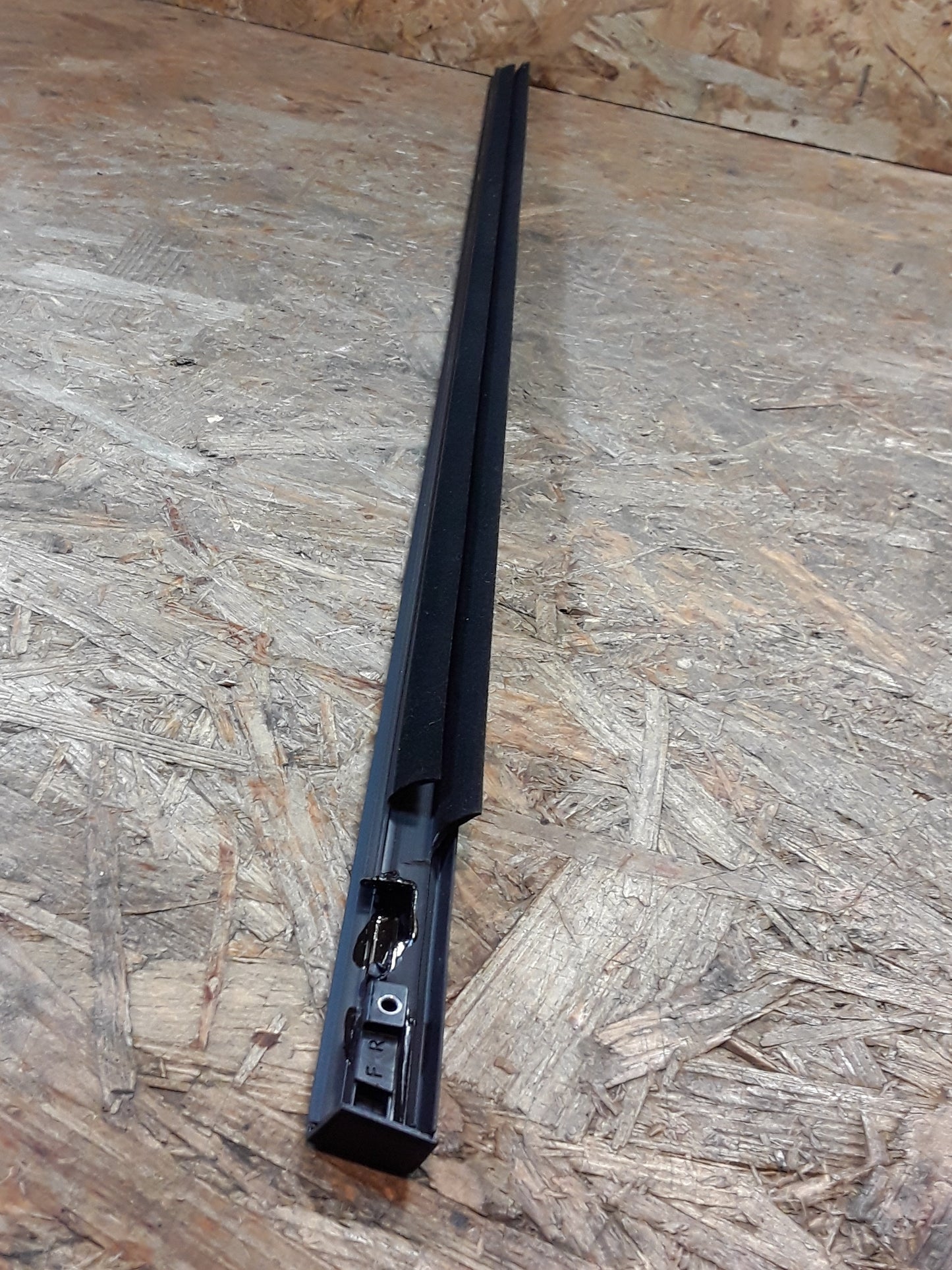 Daewoo/ Chevrolet Lcetti Türaußenfensterdichtung V.R original GM NEU