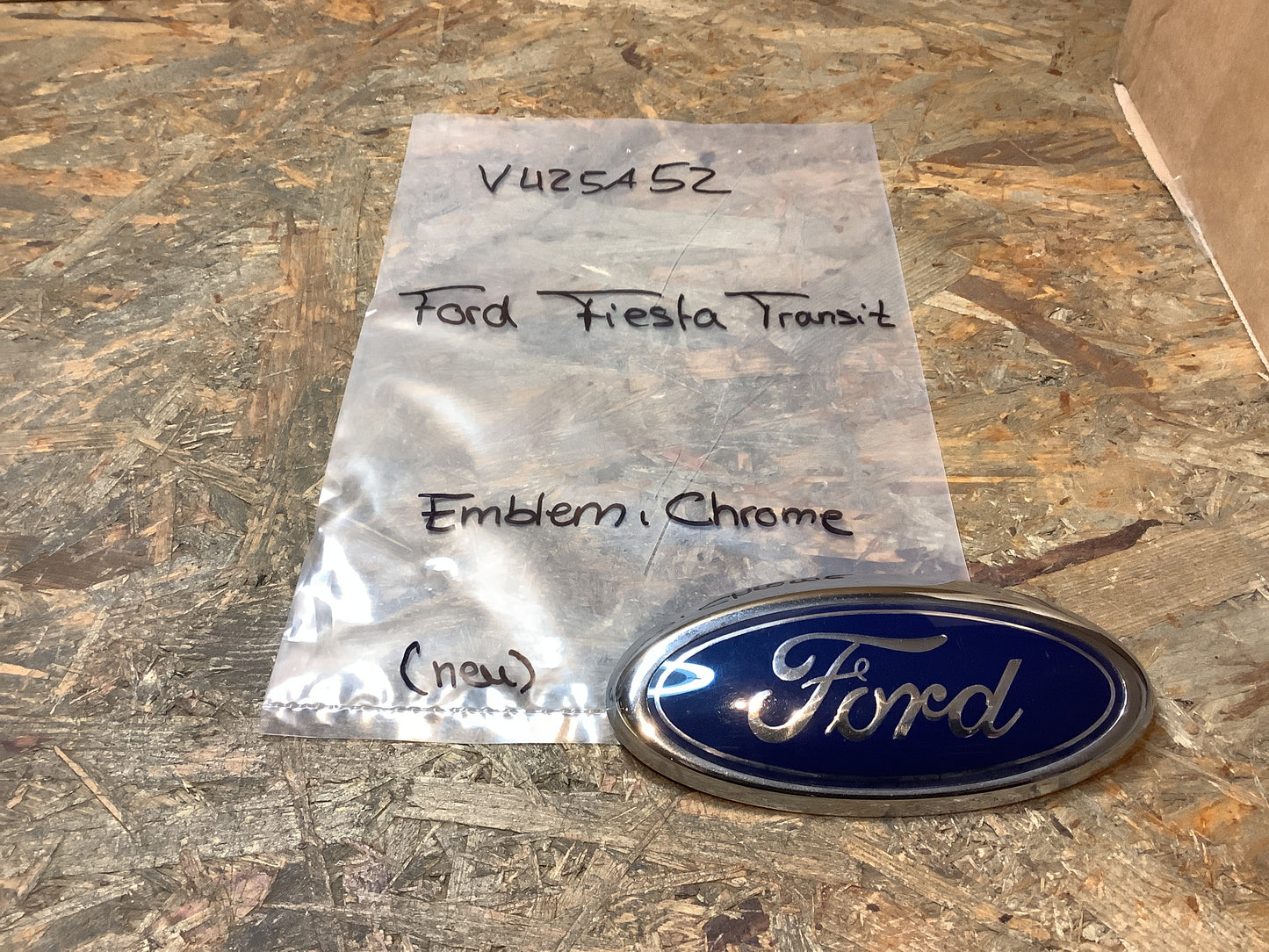 Emblem, Chrome Original Ford NEU