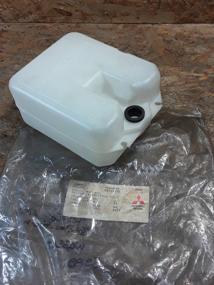 Mitsubishi Colt A150 Behälter Wischwasser original Mitsubishi NEU