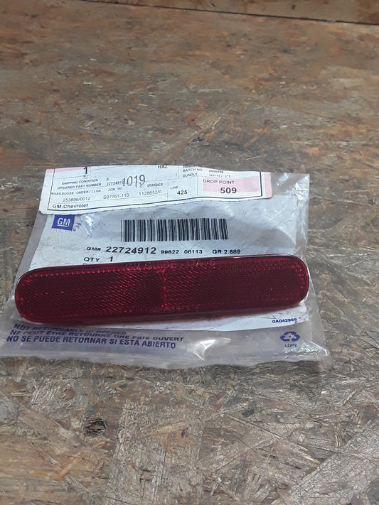 Chevrolet Bj 06-11 Heckblendenreflektor original GM NEU