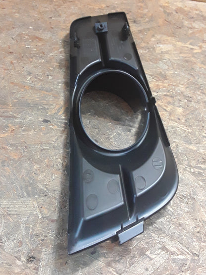 Chevrolet Cruze Rahmen/ Abdeckung/ Verkleidung Nebelscheinwerfer original GM NEU