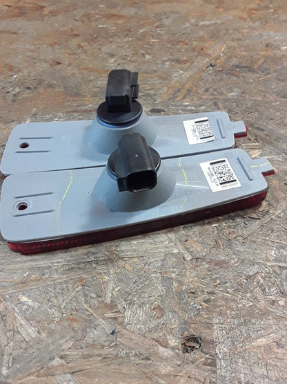 Chevrolet Bj 06-11 Satz Seitenmarkierungsleuchten r+l original GM NEU