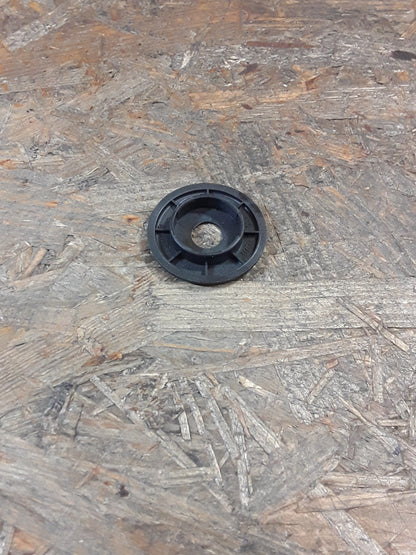 Chevrolet Cruze Halteknopf Fußmatten (Oberer Druckknopf) zum eindrücken original GM NEU