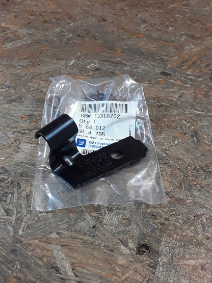 Chevrolet Cruze Halterung für Feststellbremsseil links original GM NEU