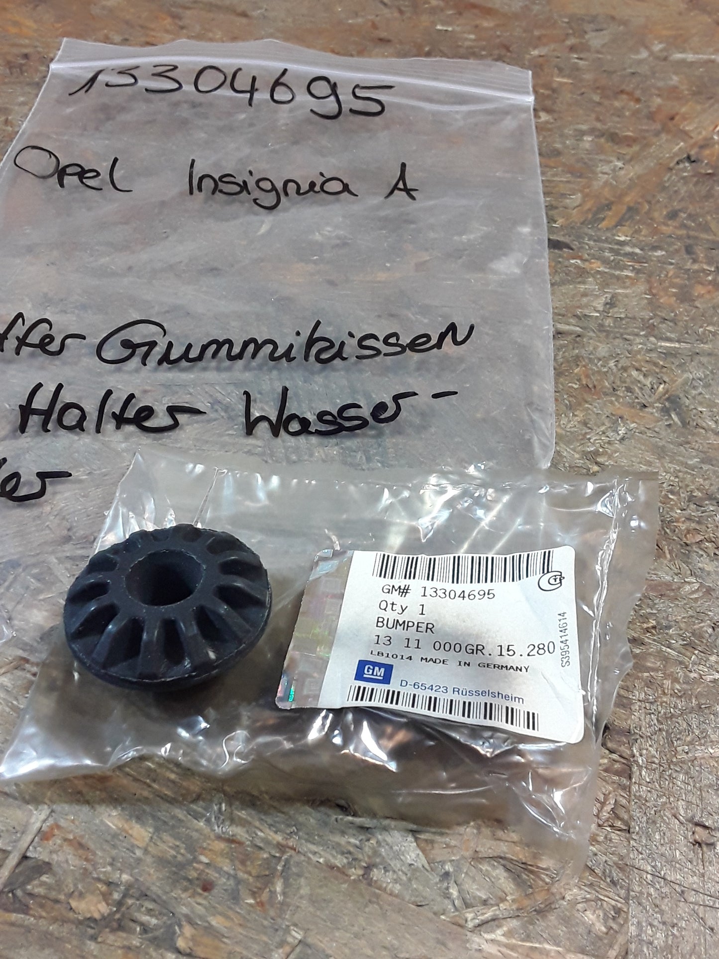 Opel Insignia A Puffer Gummikissen für Halter Wasserkühler original GM NEU