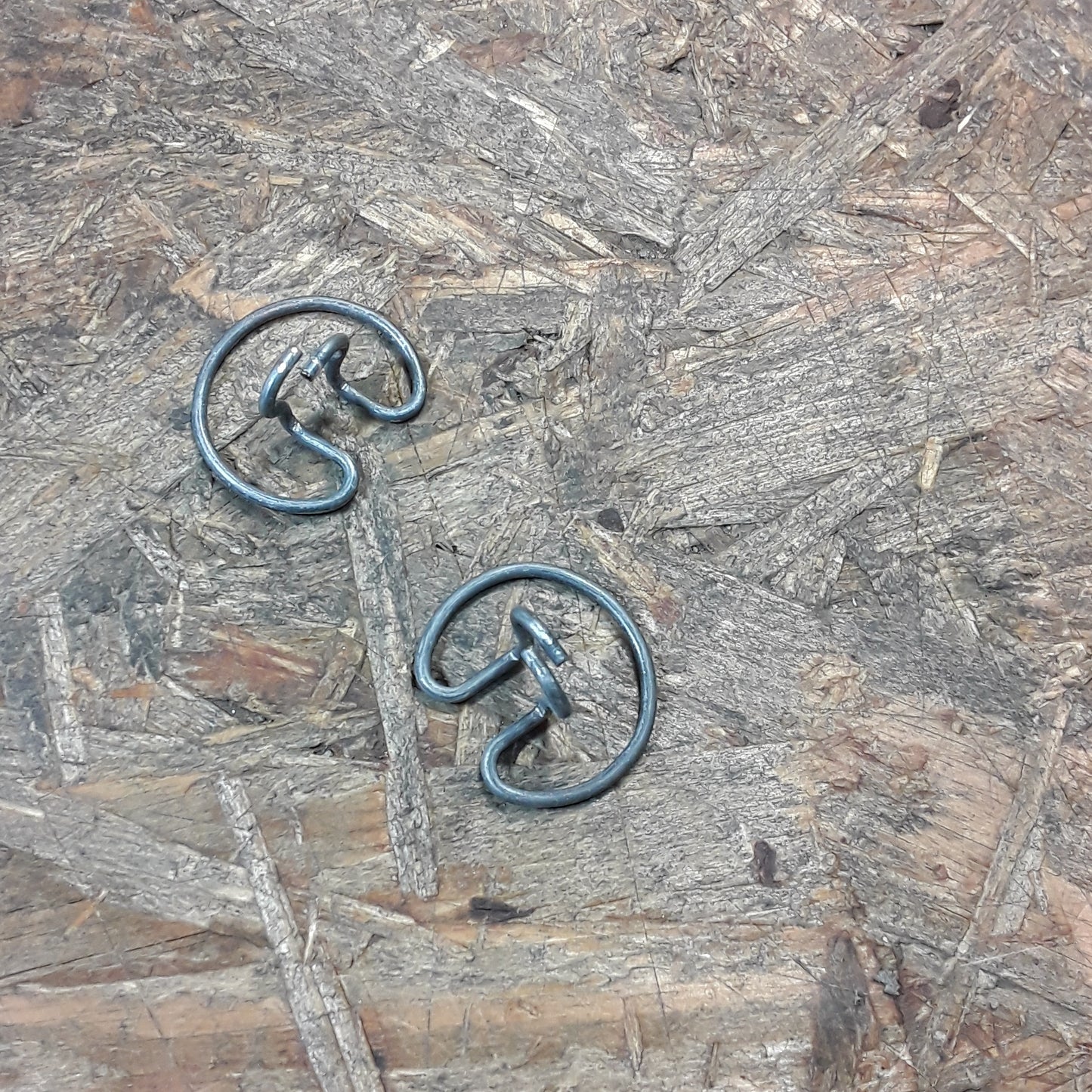 Mitsubishi EVO 8/9 Clip, Unterhaubenisolations-Entlüftung original Mitsubishi NEU