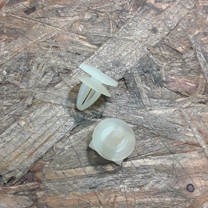 Mitsubishi Bj 97-06 Innen-und Außenleisten und Panel-Clip original Mitsubishi NEU