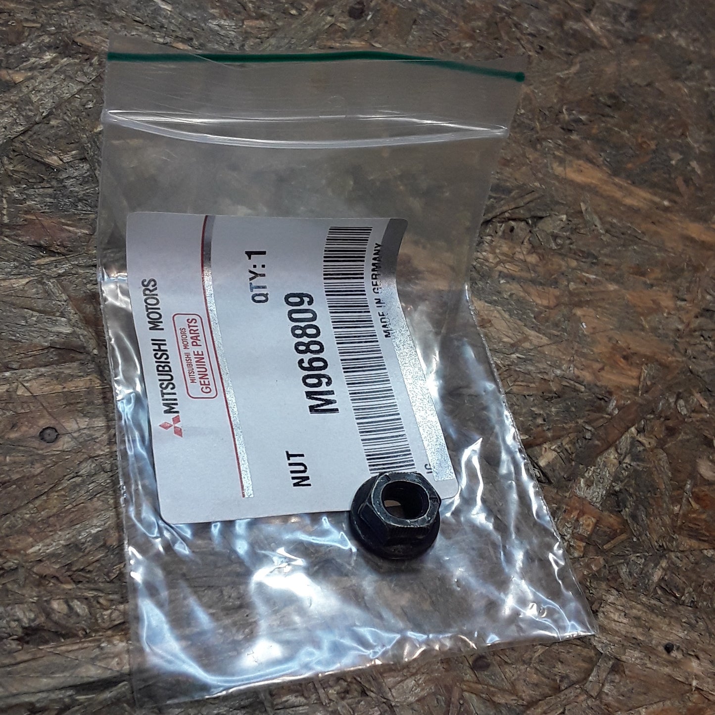 Mitsubishi Carisma/ Space Star DG1A mutter an Schaltsteurlink original Mitsubishi NEU