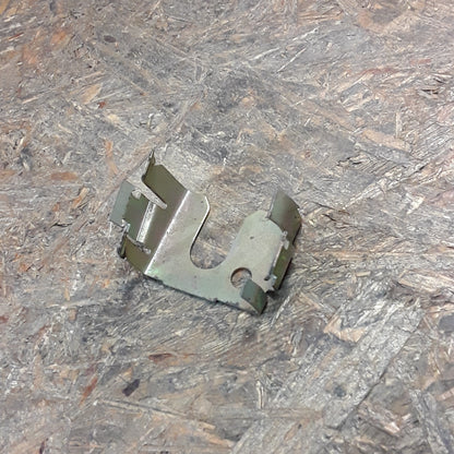 Mitsubishi Chariot ML,3FA/T Stoßstangenhalterung links original Mitsubishi NEU