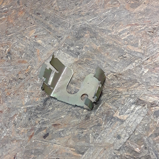 Mitsubishi Chariot ML,3FA/T Stoßstangenhalterung links original Mitsubishi NEU