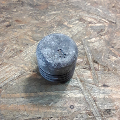 Mitsubishi Galant/ Eclipse Motorhauben-Stoßstangenkissen original Mitsubishi NEU