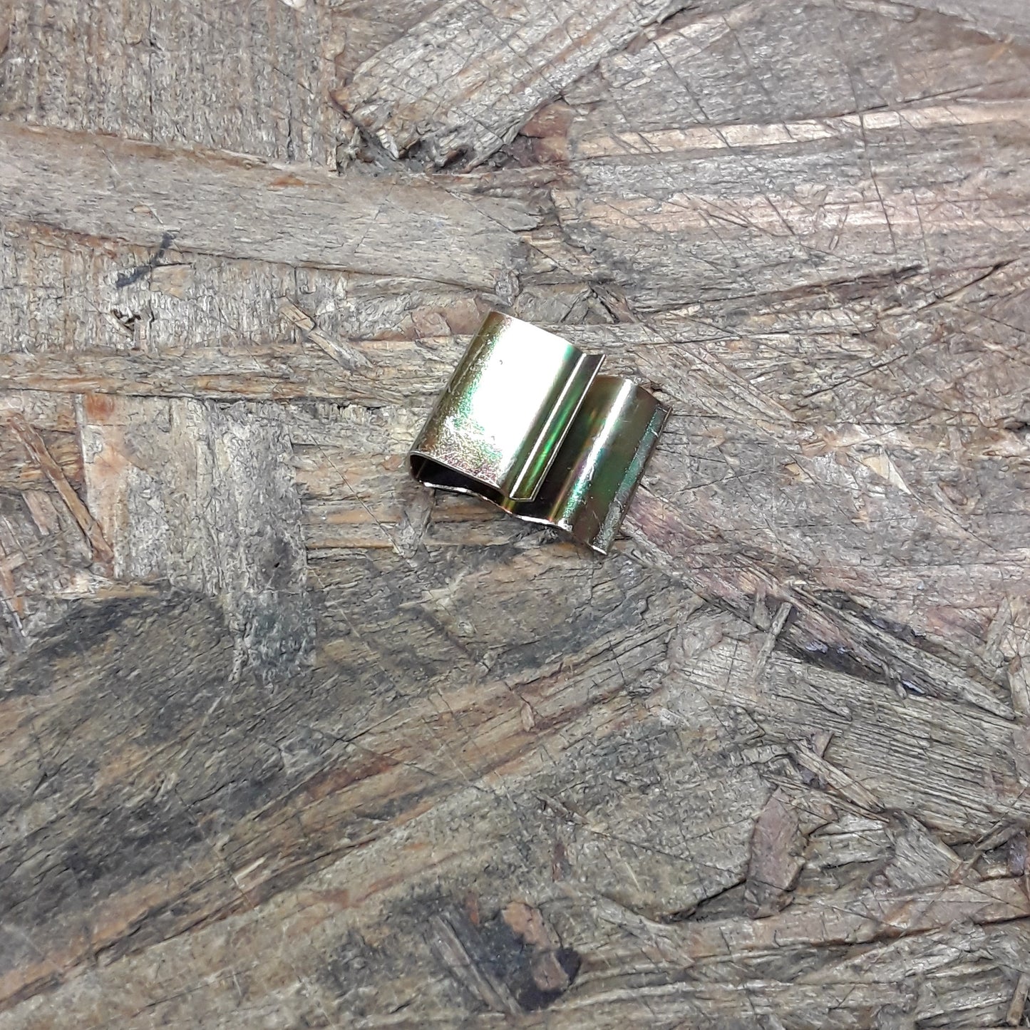 Mitsubishi Delica Truck Japan L039G Clip Türe vorne original Mitsubishi NEU