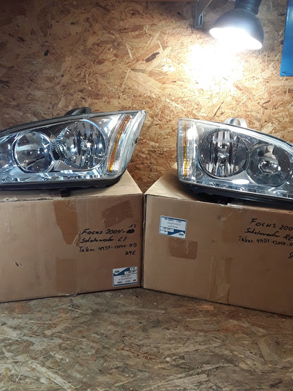 Ford Focus Bj 04-12 Scheinwerfersatz L+R original Ford NEU