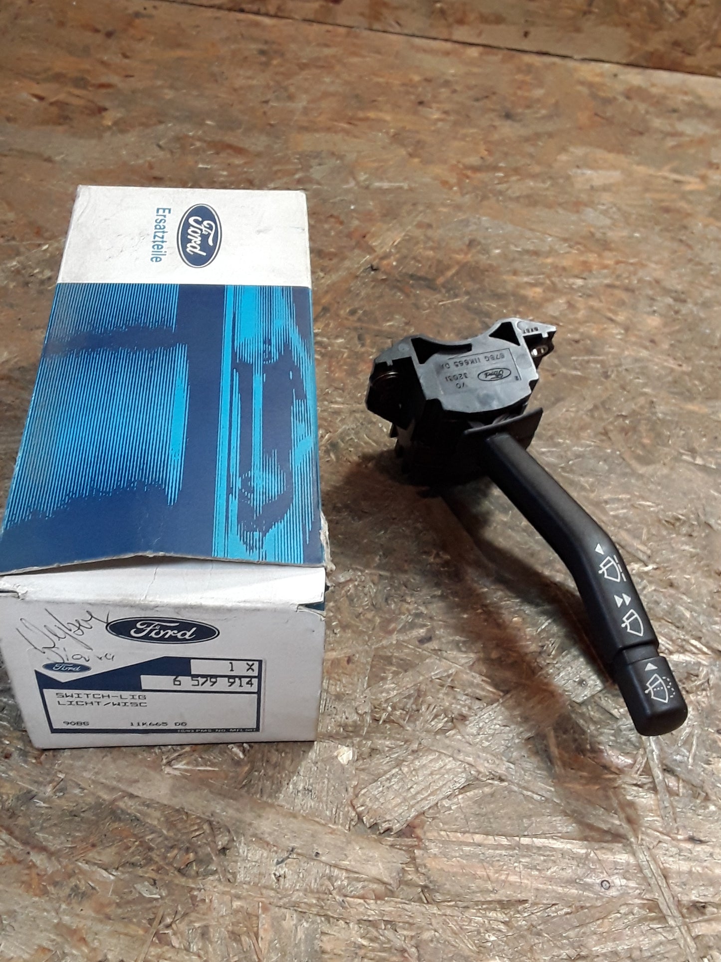 Ford Sierra nach Bj 28.02.89 Schalter Licht/ Wischer original Ford NEU