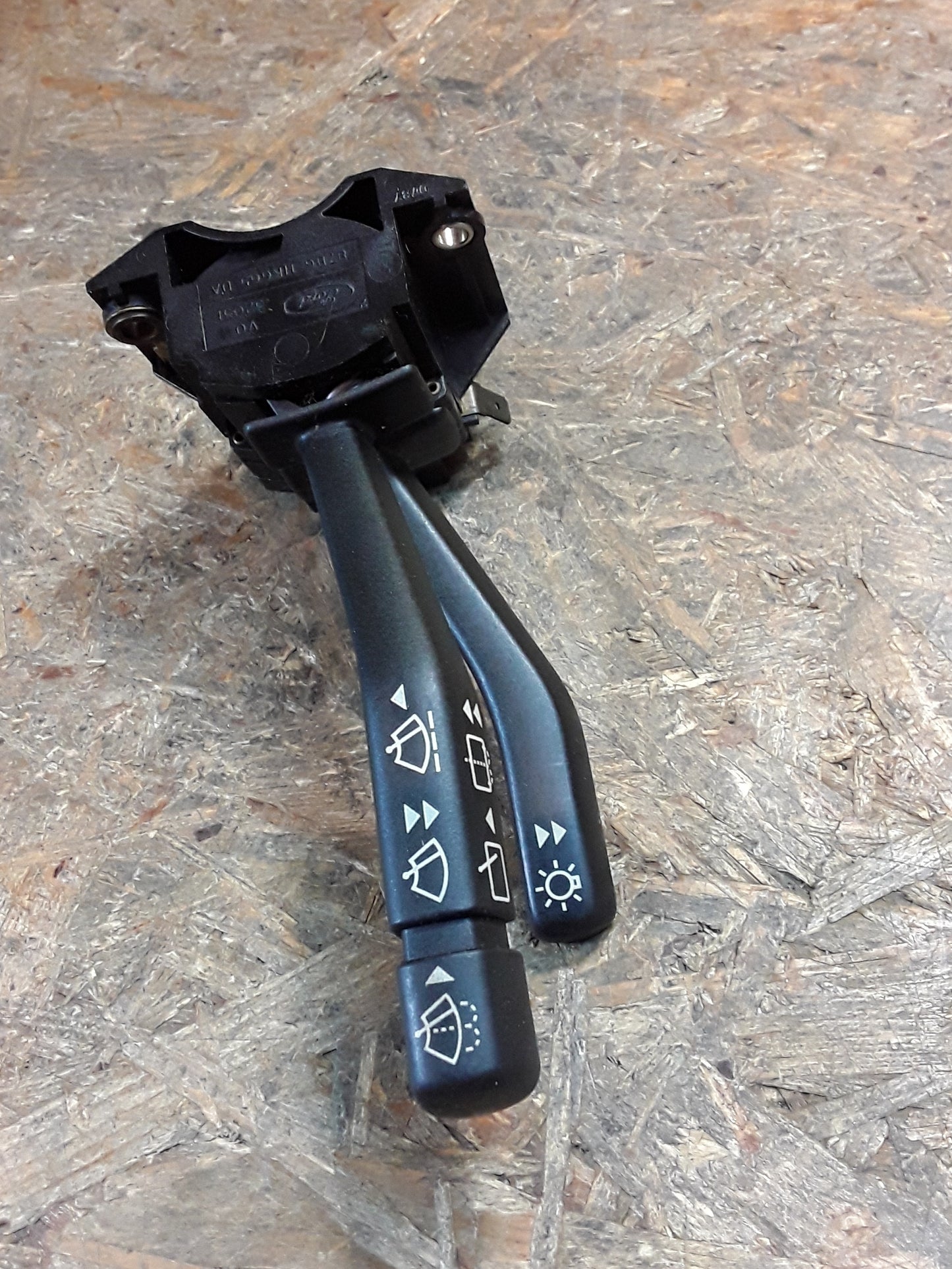 Ford Sierra nach Bj 28.02.89 Schalter Licht/ Wischer original Ford NEU