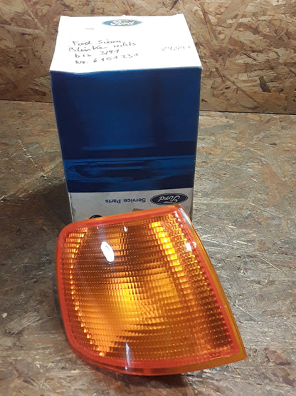 Ford Sierra Blinker rechts Bj bis 03.91 Original Ford NEU