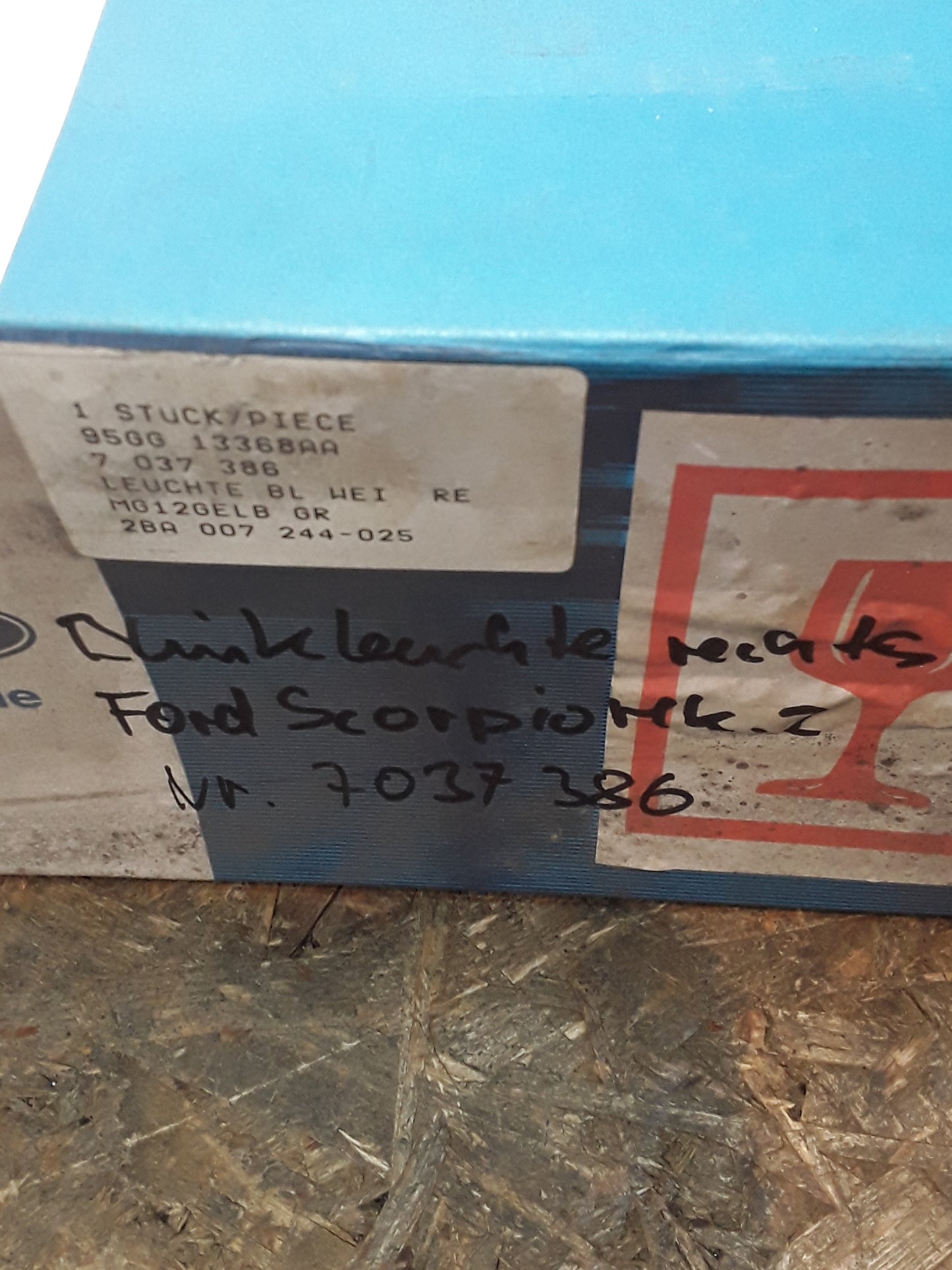 Ford Skorpio Mk 2 Blinkerleuchte rechts original Ford NEU