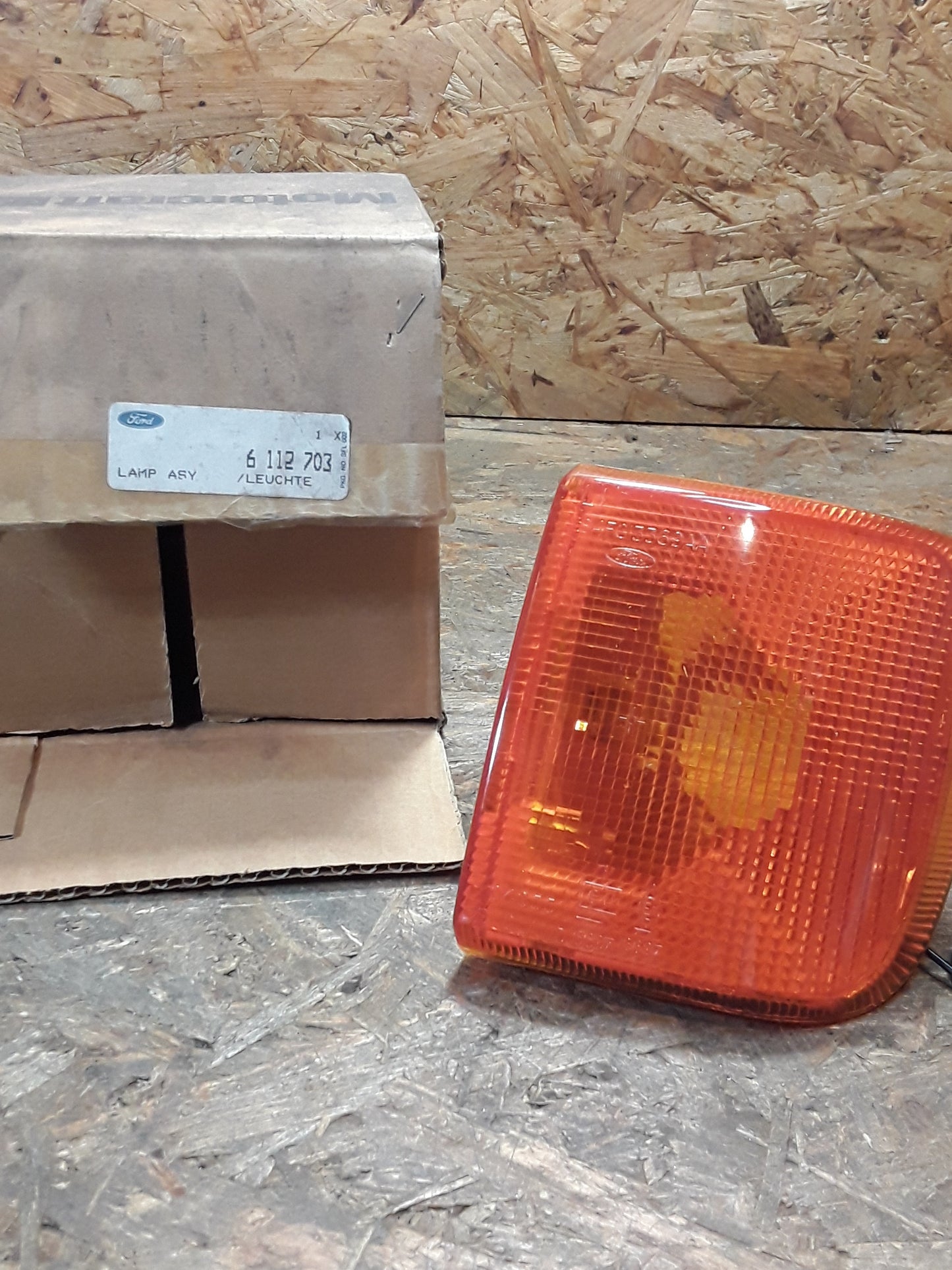 Ford Fiesta ll Blinker links original Motorcraft Ford NEU