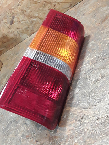 Ford Transit Bj 86-99 Rückleuchte rechts original Ford NEU