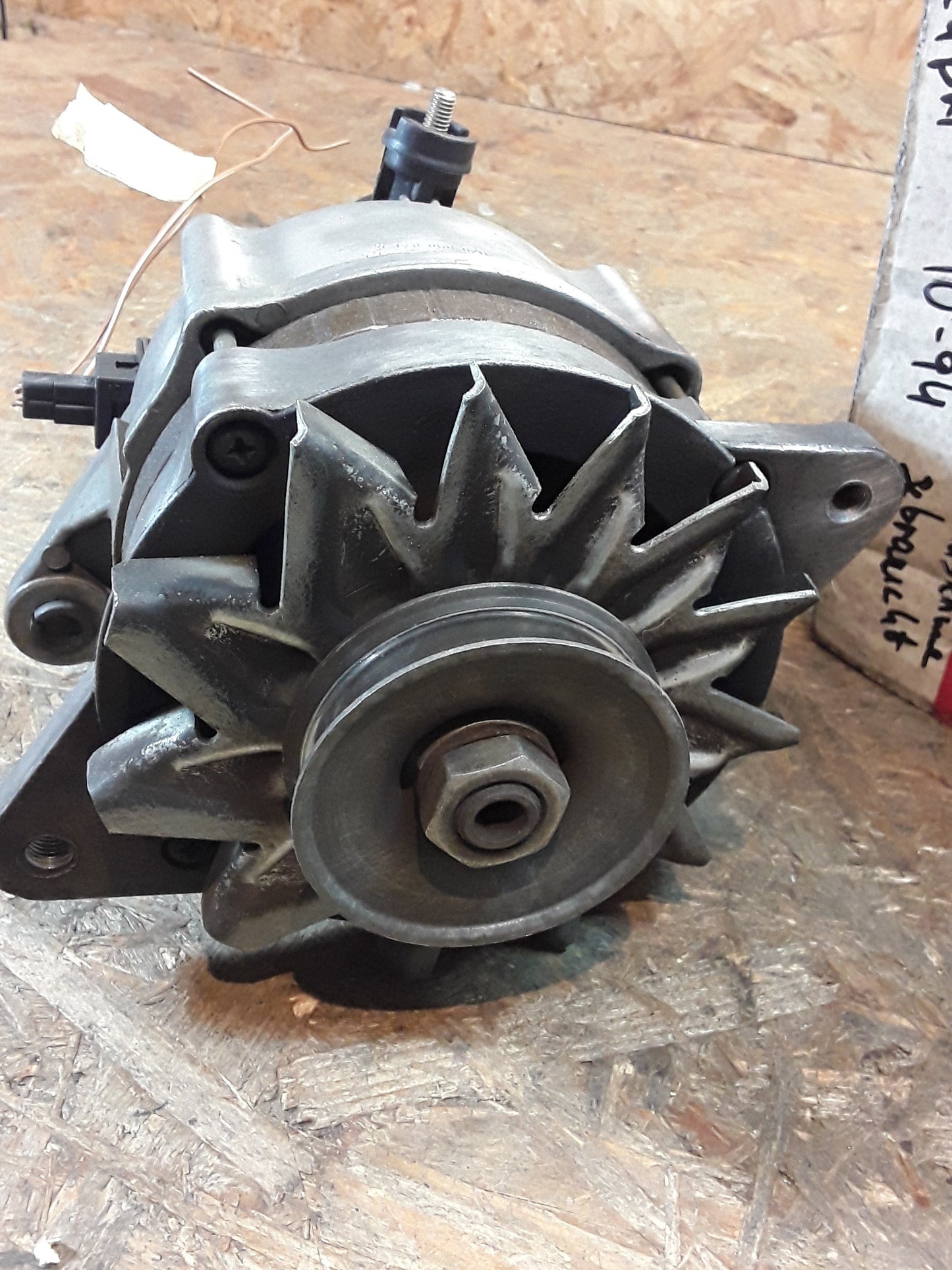 Ford Mercury/  Capri Bj 90-94 Lichtmaschine original AC DELCO GEBRAUCHT