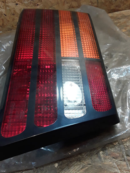 Ford Orion Rückleuchte links original Ford GEBRAUCHT