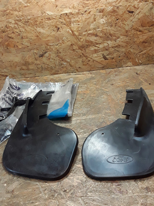 Ford Escort/ Orion Bj 09.90 Schmutzfänger hinten original Ford NEU