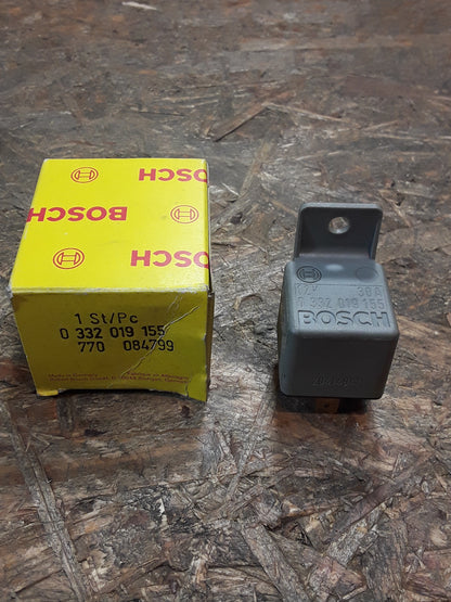 Modell unbekannt Relais Arbeitsstrom 12V / 30A original Bosch NEU