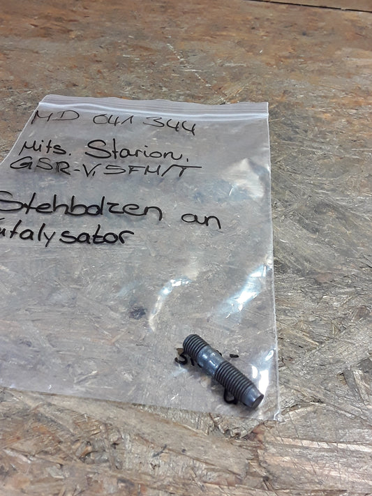 Mitsubishi Starion, GSR-V, 5FM/T Stehbolzen an Katalysator original Mitsubishi NEU