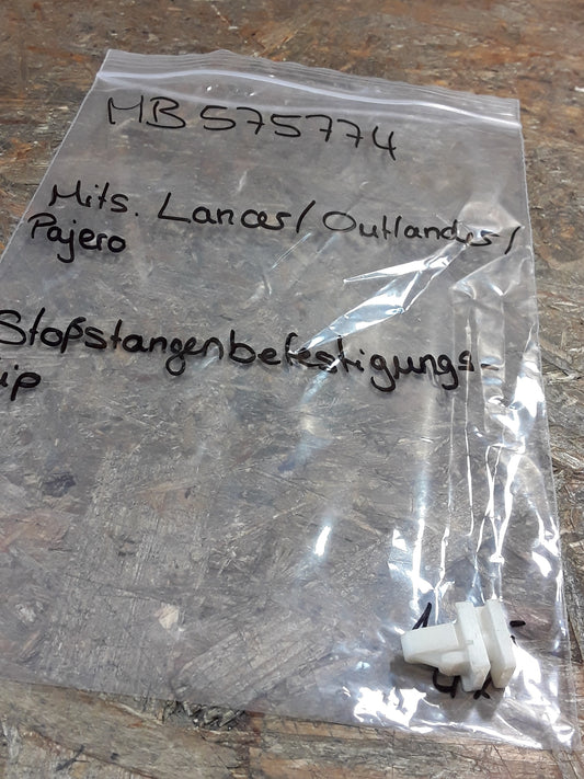 Mitsubishi Lancer/ Outlander/ Pajero Clip Stoßstangenbefestigung original Mitsubishi NEU