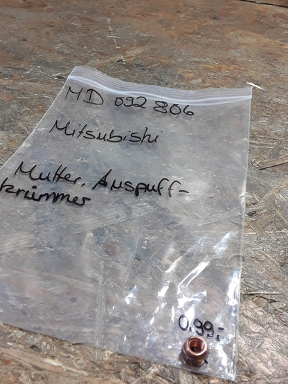 Mitsubishi Mutter Auspuffkrümmer original Mitsubishi NEU