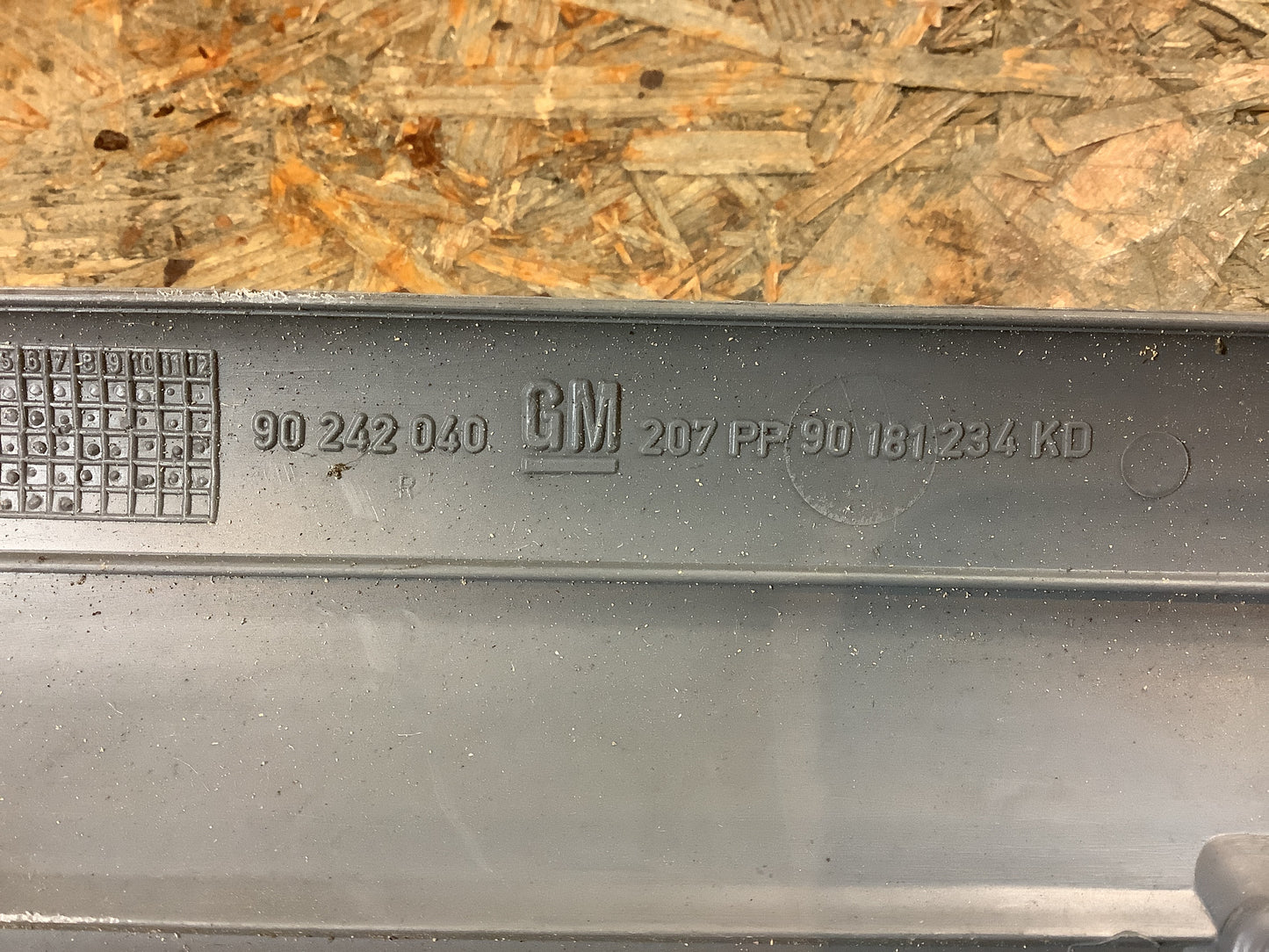 Opel Kadett E Limosine Einstiegsleiste Original GM NEU