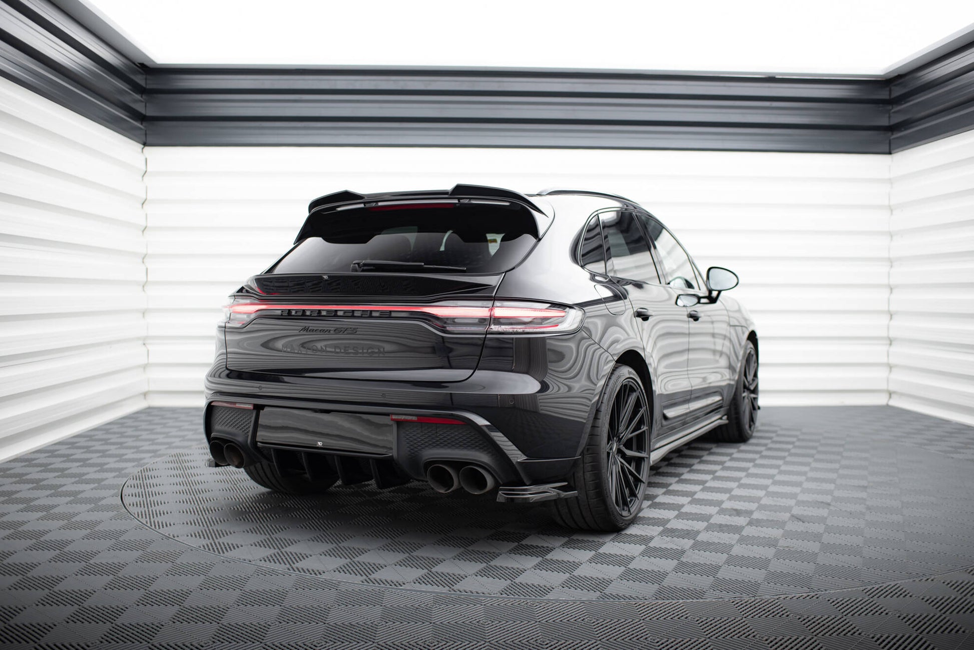 Maxton Niedriger Spoiler CAP für 3D Porsche Macan GTS Mk1 Facelift 2 schwarz Hochglanz