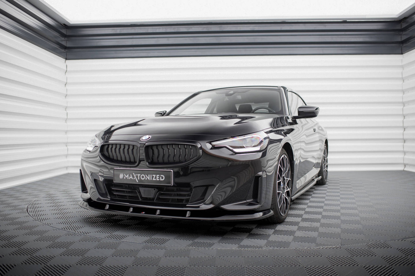 Maxton Front Ansatz V.1 für BMW 2 Coupe G42 schwarz Hochglanz