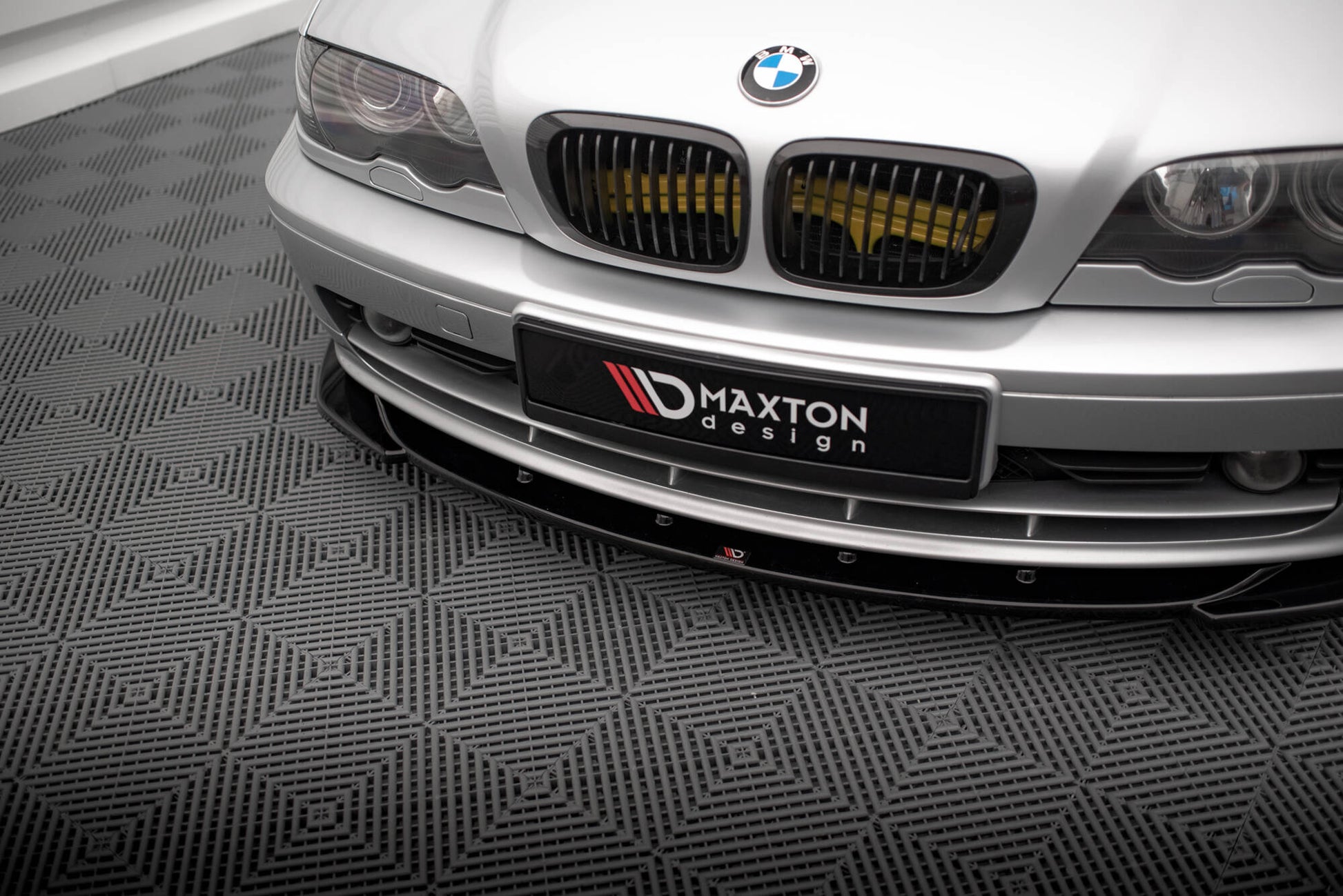 Maxton Front Ansatz V.1 für BMW 3er Coupe E46 schwarz Hochglanz