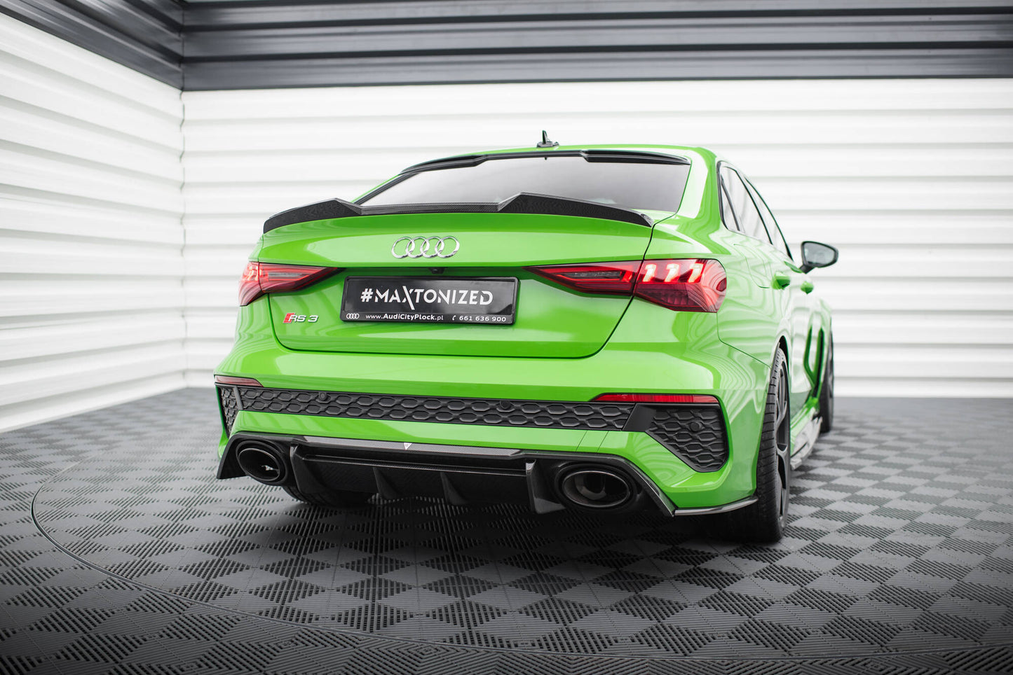 Maxton Carbon Fiber Heck Ansatz Flaps Diffusor V.2 für  Audi RS3 Limousine 8Y